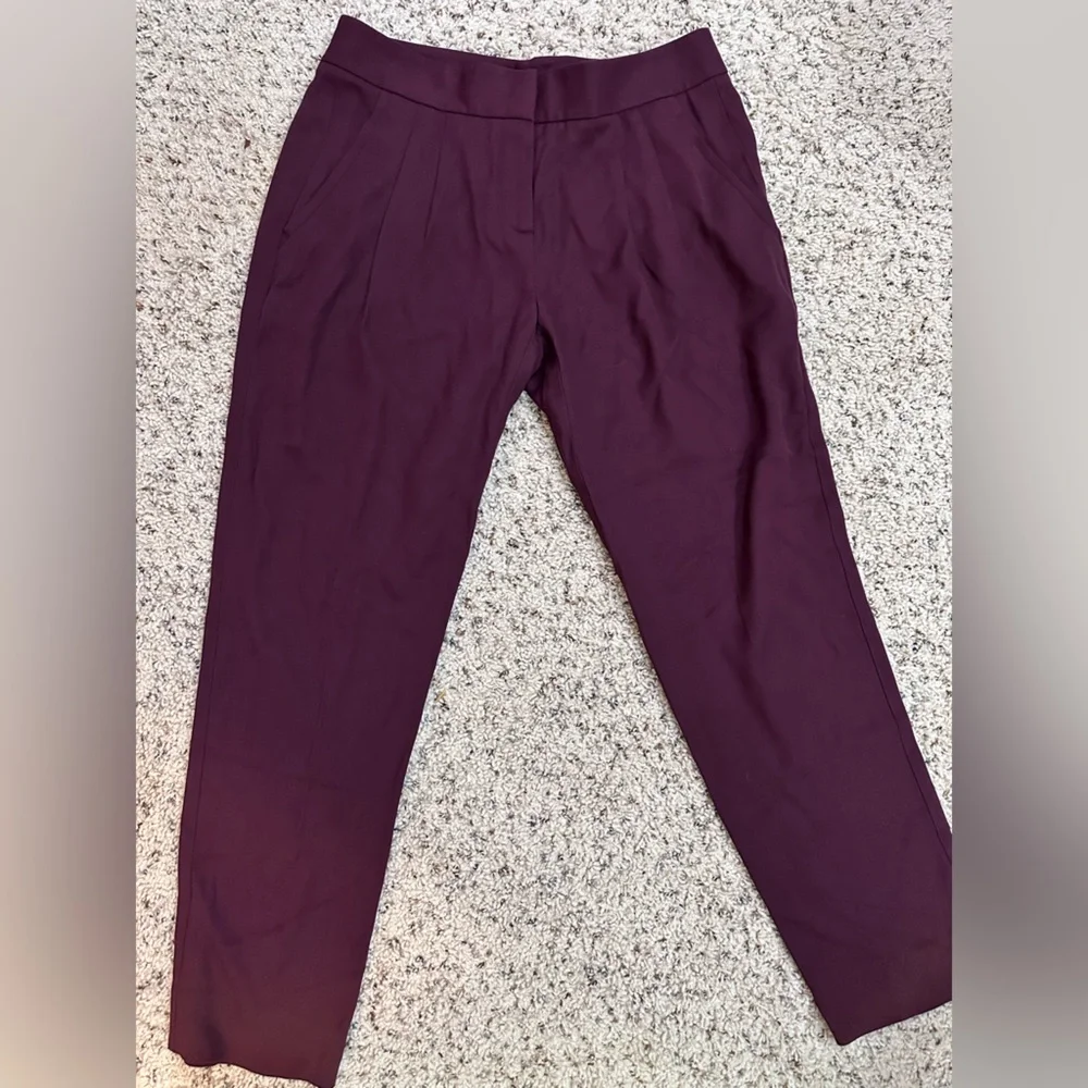 NWT Theory straight cropped burgundy leg pants - Picture 3 of 10